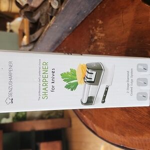 SENZU Knife Sharpener